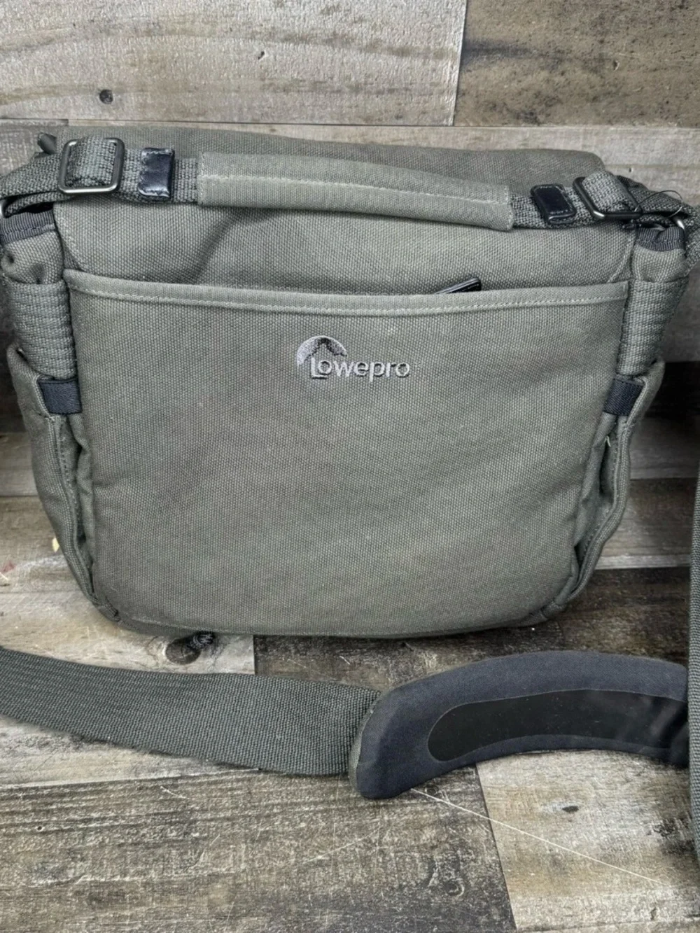 Men's Olive Green Canvas Messenger Photography Bag with Padded Strap